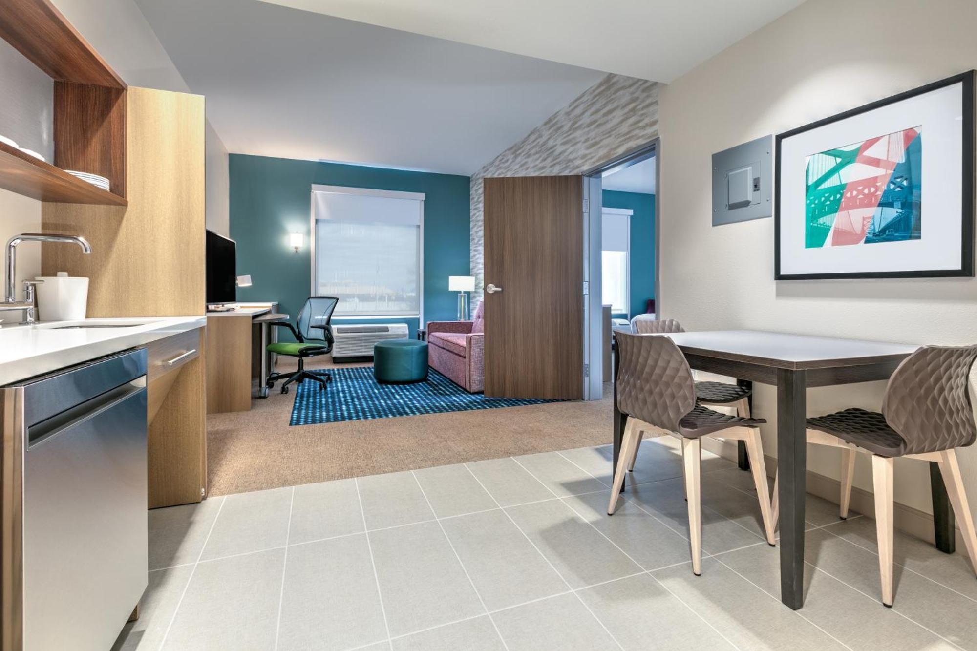 Home2 Suites By Hilton Tulsa Airport Bagian luar foto