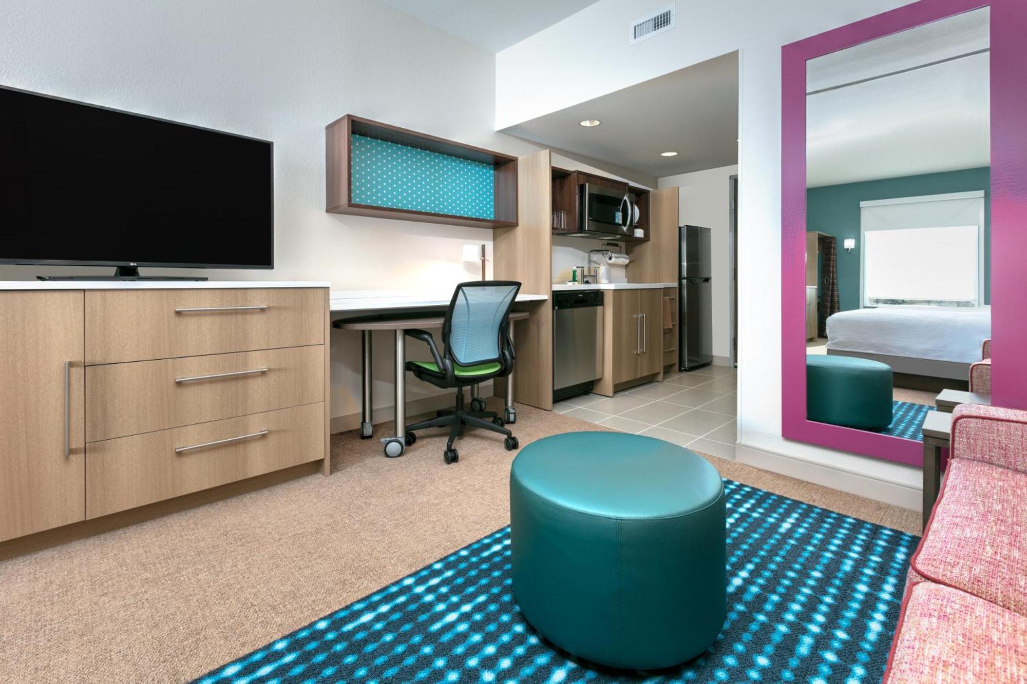 Home2 Suites By Hilton Tulsa Airport Bagian luar foto